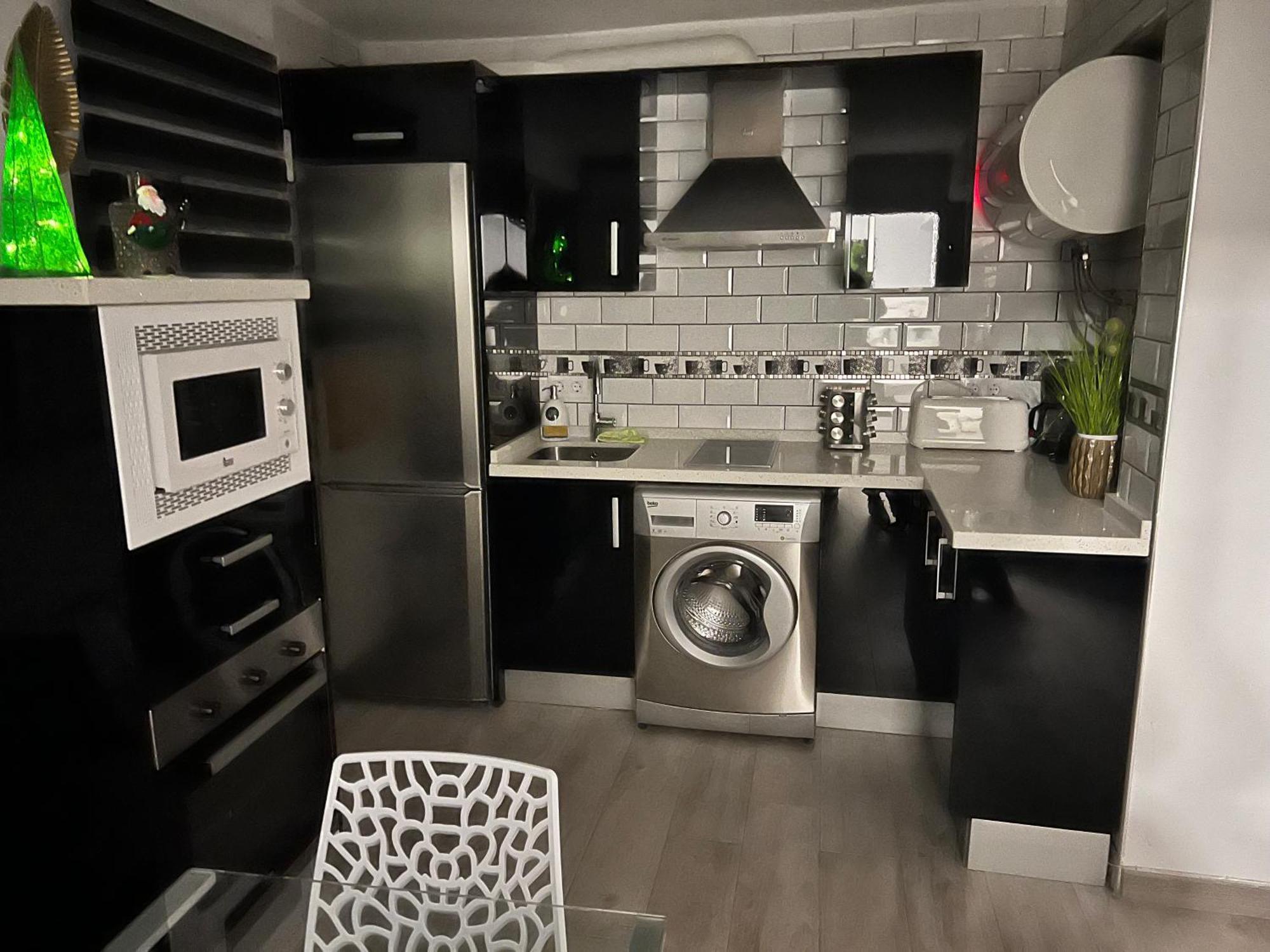 Apartamento Sevilla Enzo Eksteriør billede